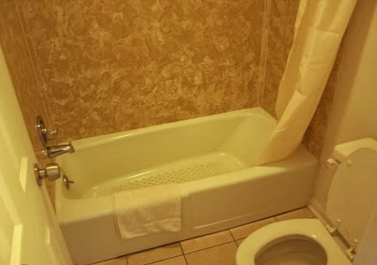 Somerville Inn and Suites — photo 3