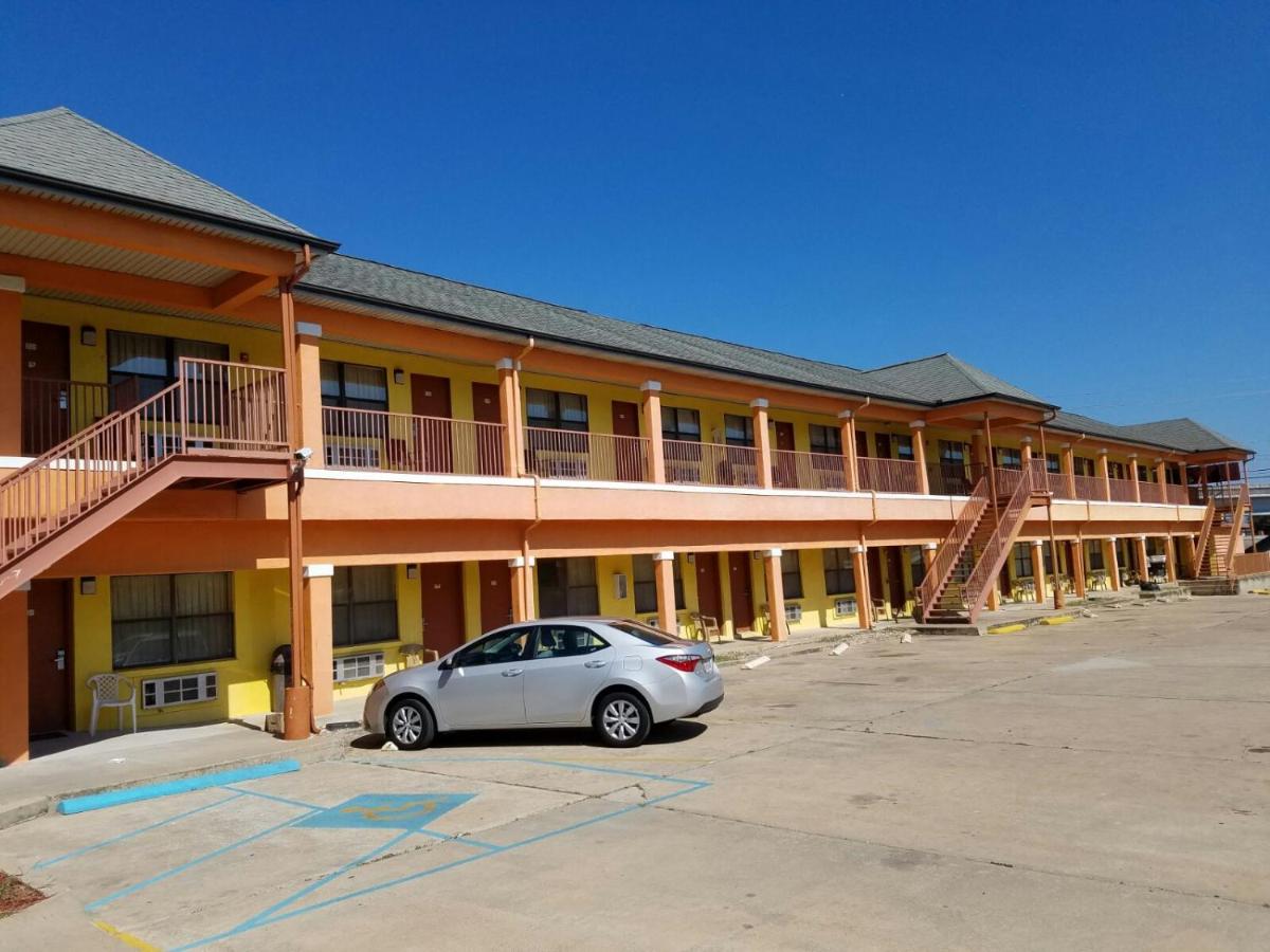 Heart of Texas Motel — photo 1