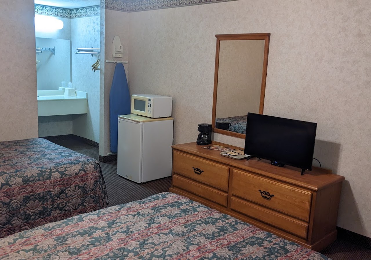 Deerfield Inn & Suites — photo 2