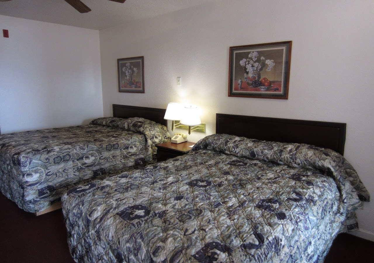 First Western Inn — photo 1