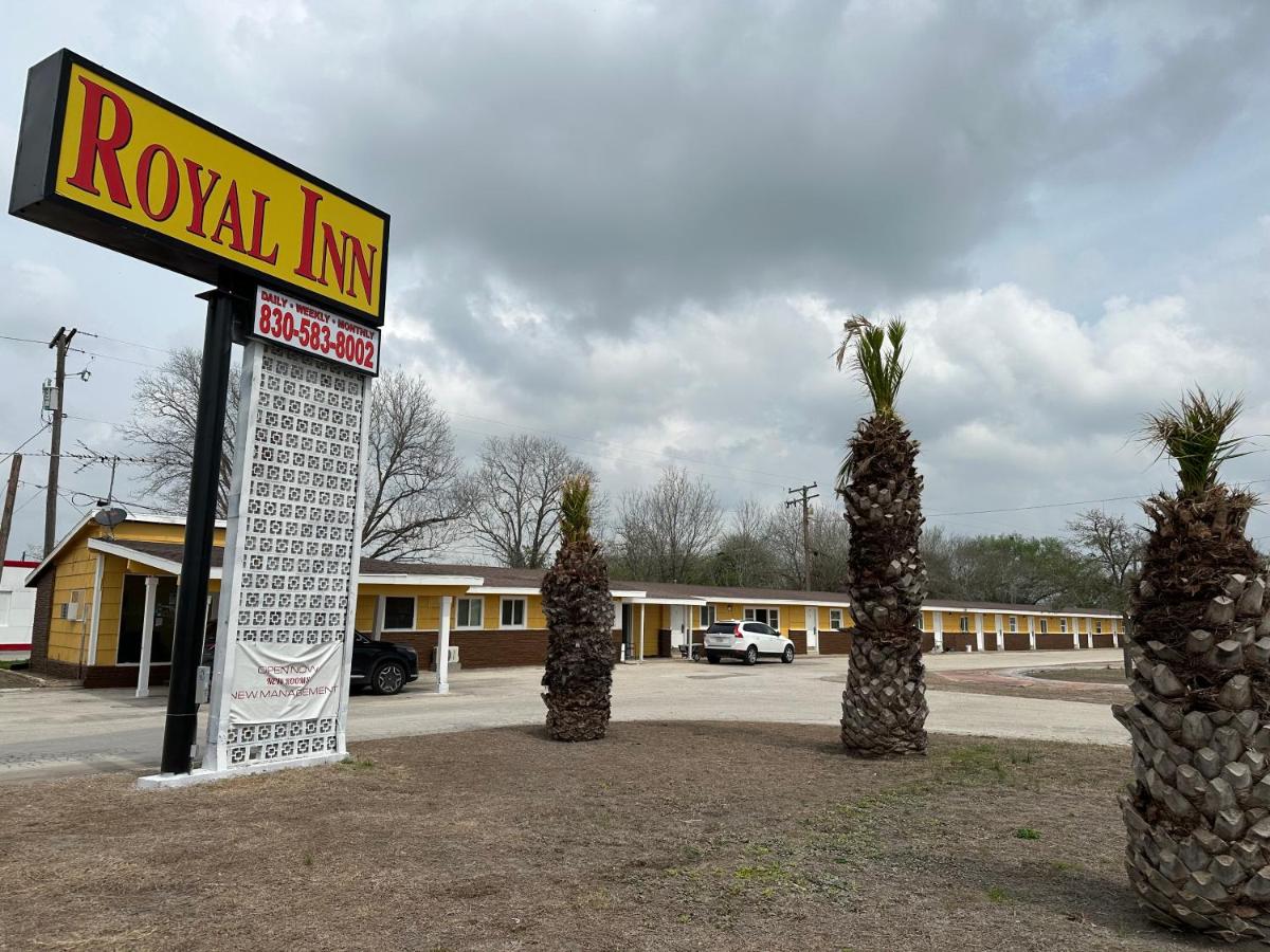 Royal Inn — photo 1