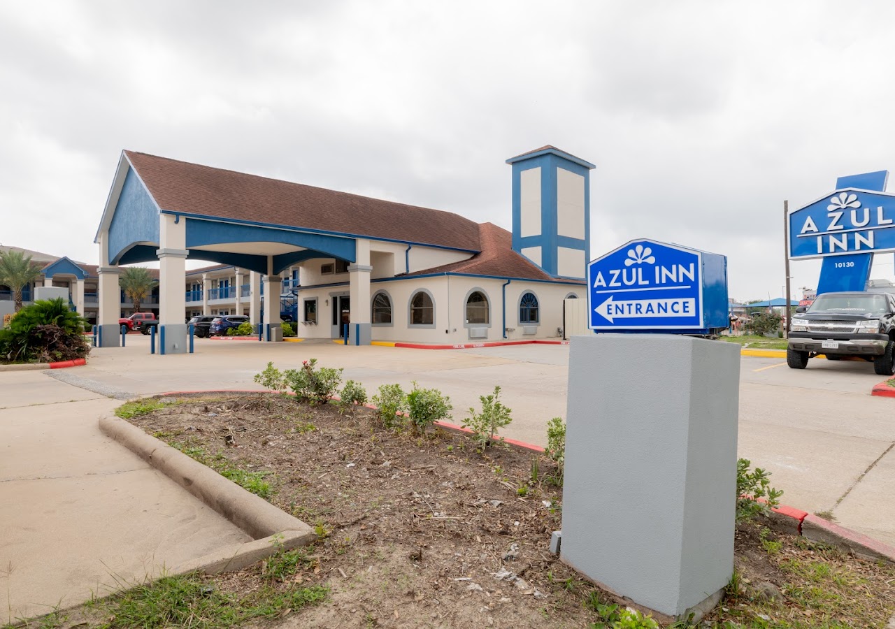 Azul Inn Houston Hobby Airport — photo 1