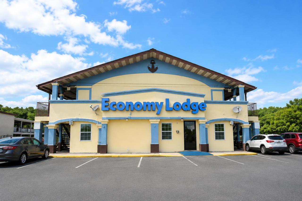 Economy Lodge by Hotel O Texas City — photo 1