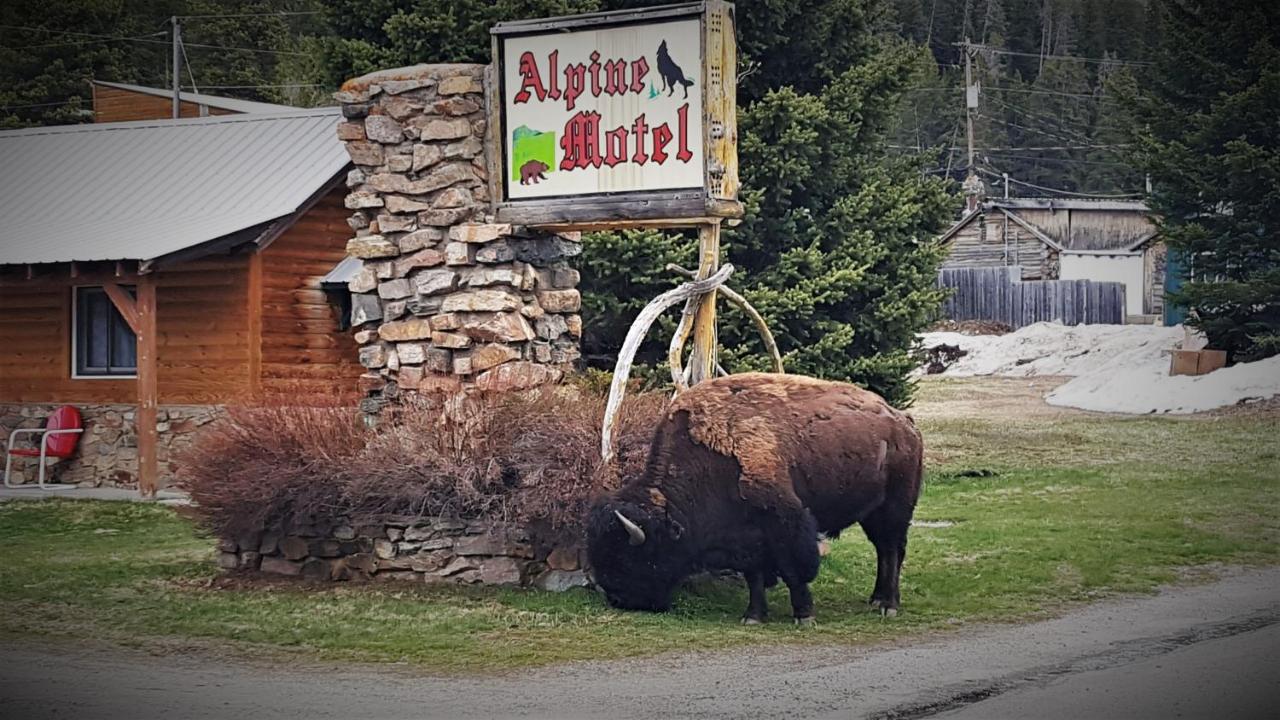 Alpine Motel of Cooke City — photo 1