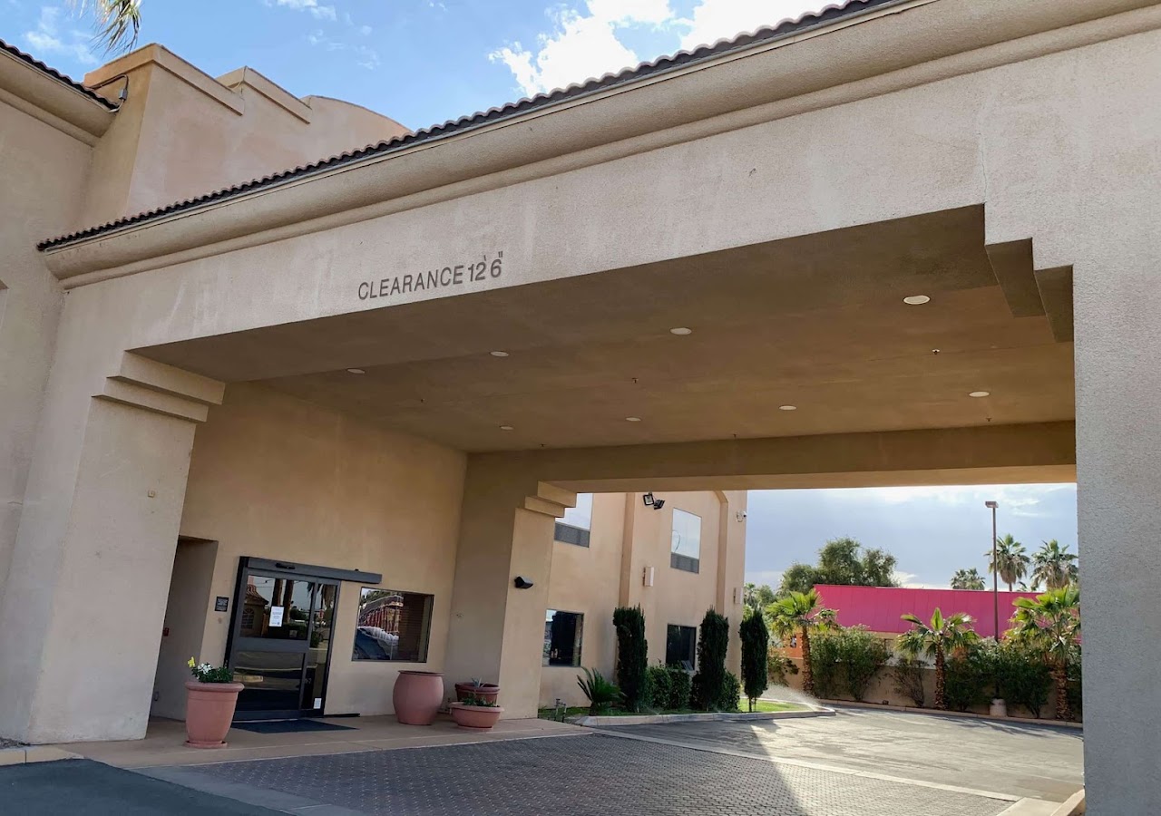 Blythe inn — photo 1