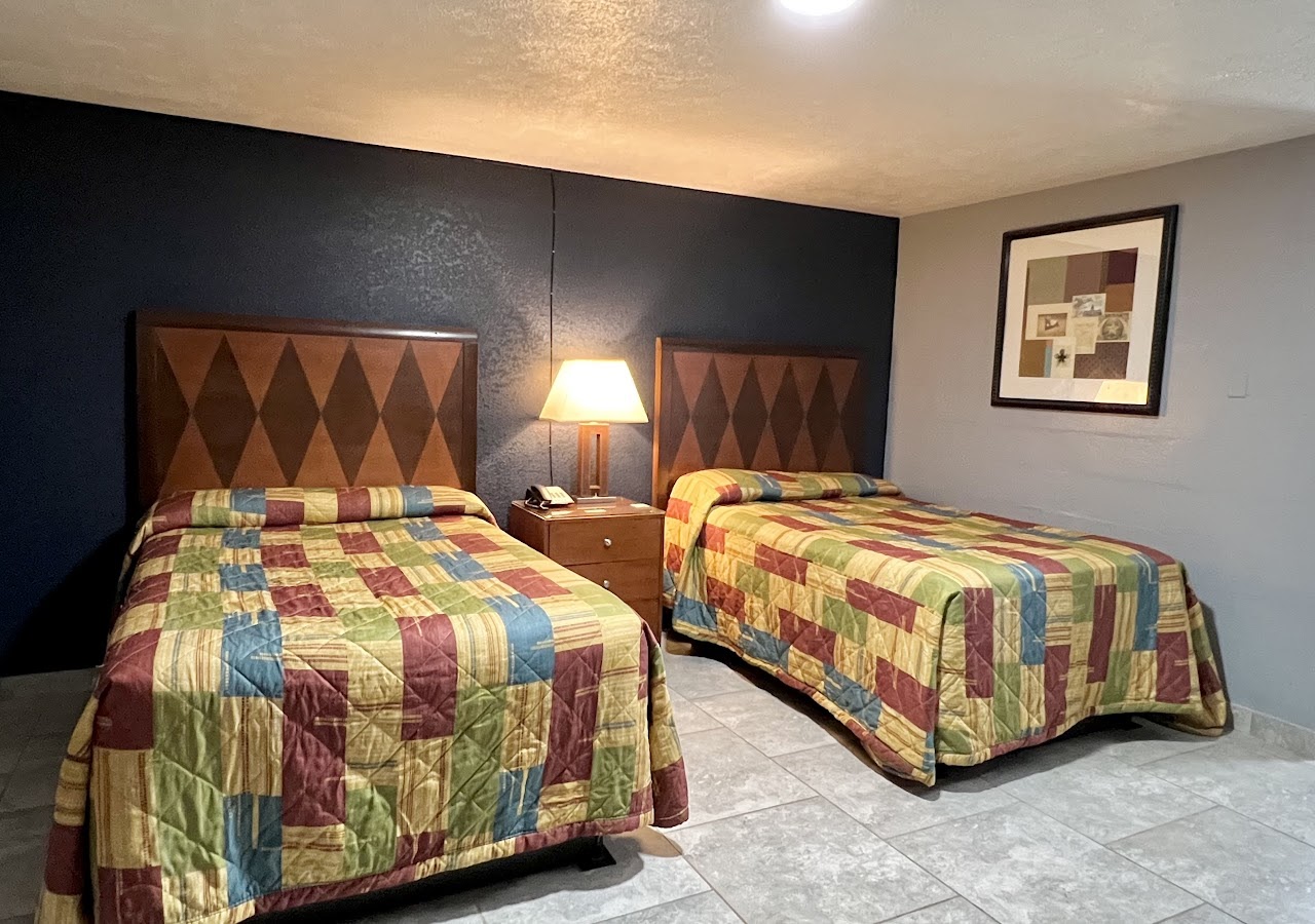 Arrowhead Motel — photo 2
