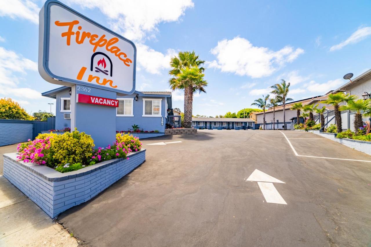 Monterey Fireside Lodge — photo 1