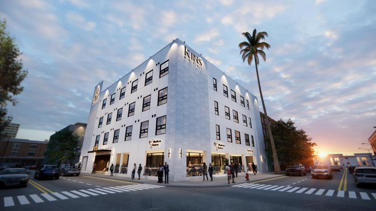 King Junior Hotel — photo 1