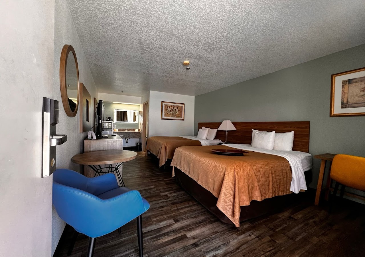 Blythe inn — photo 2