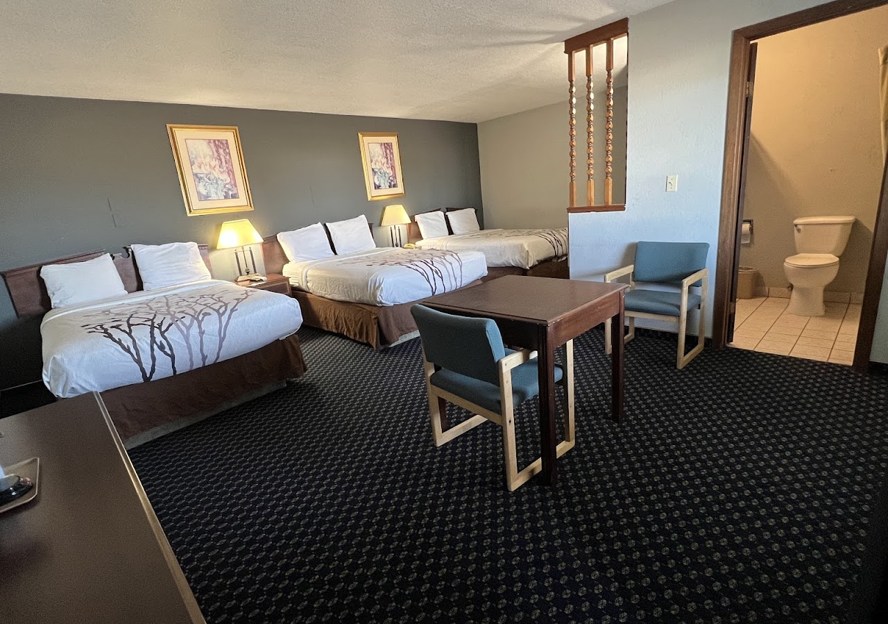 Greensburg Inn — photo 3