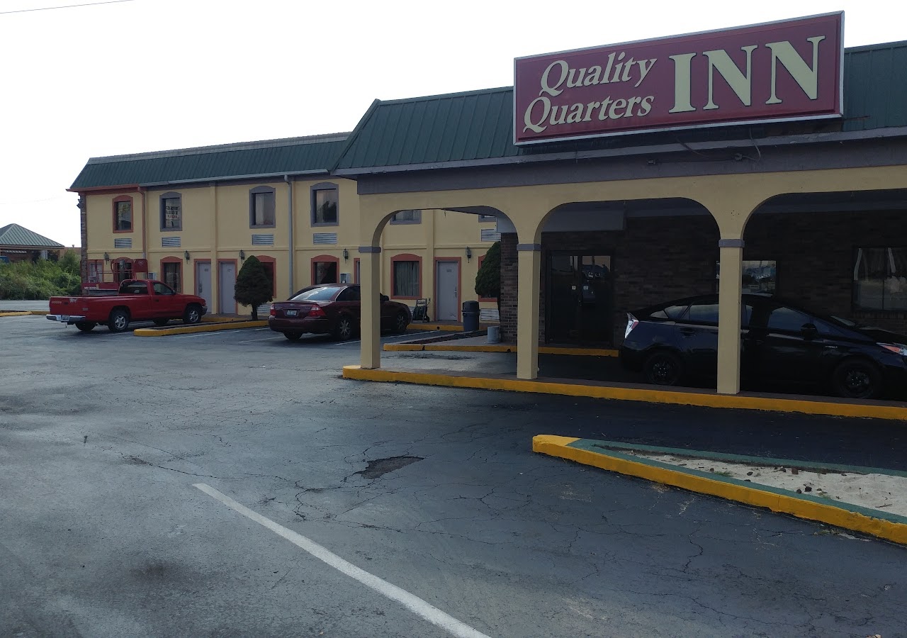 Quality Quarters Inn — photo 2