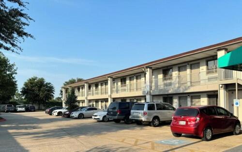 Luxury inn — photo 1