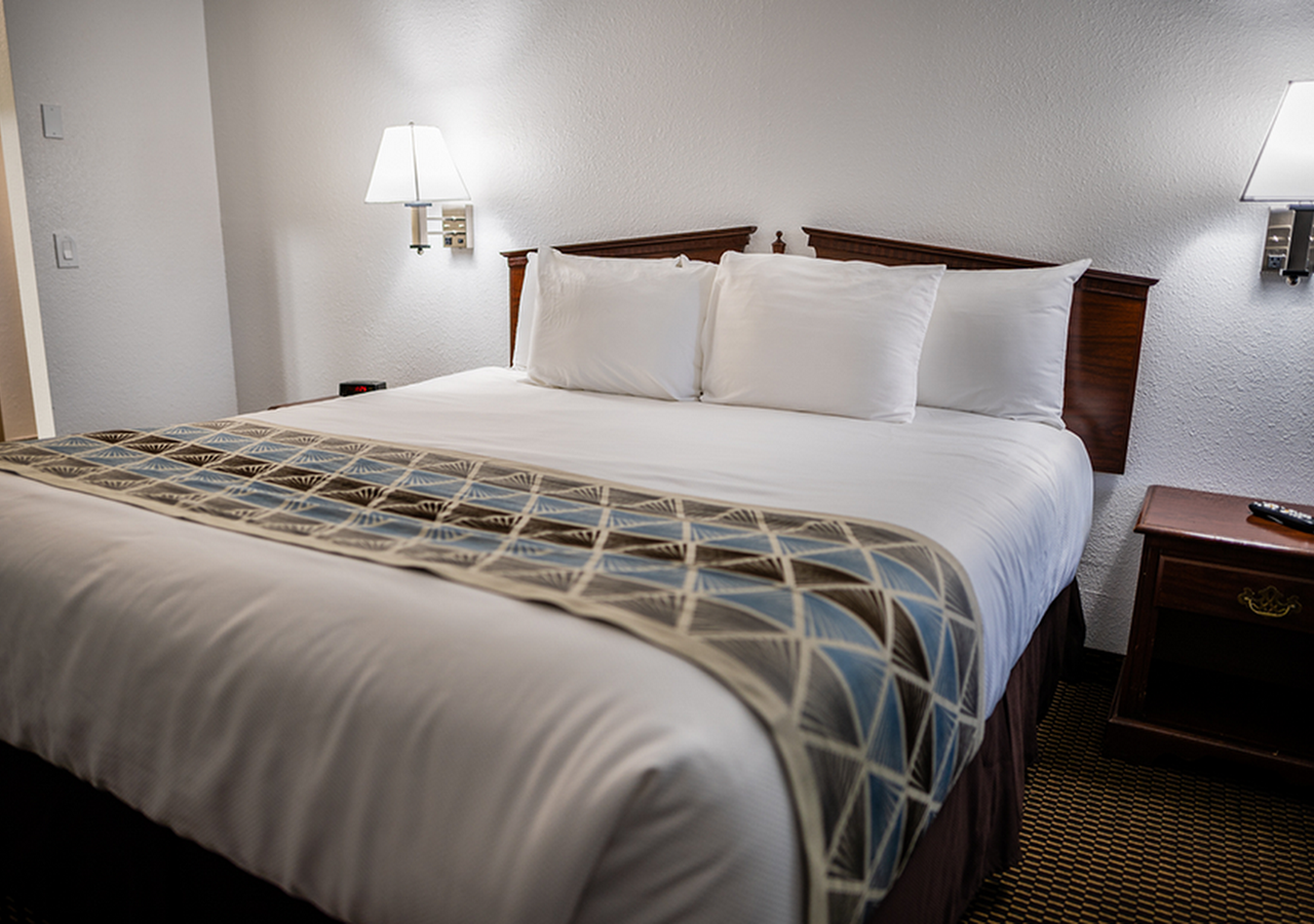 Westward Inn - Crescent City — photo 1