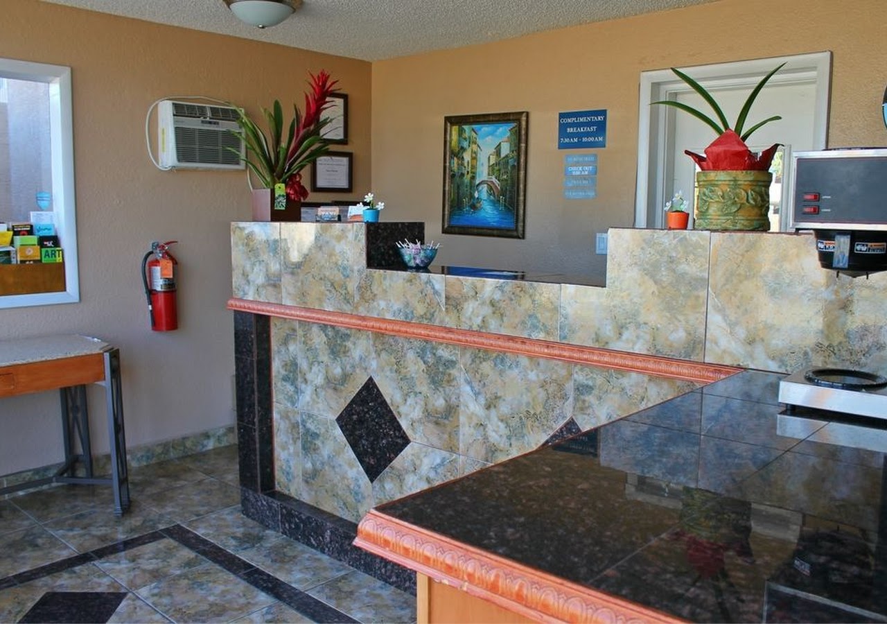 Stone Inn UofA — photo 3