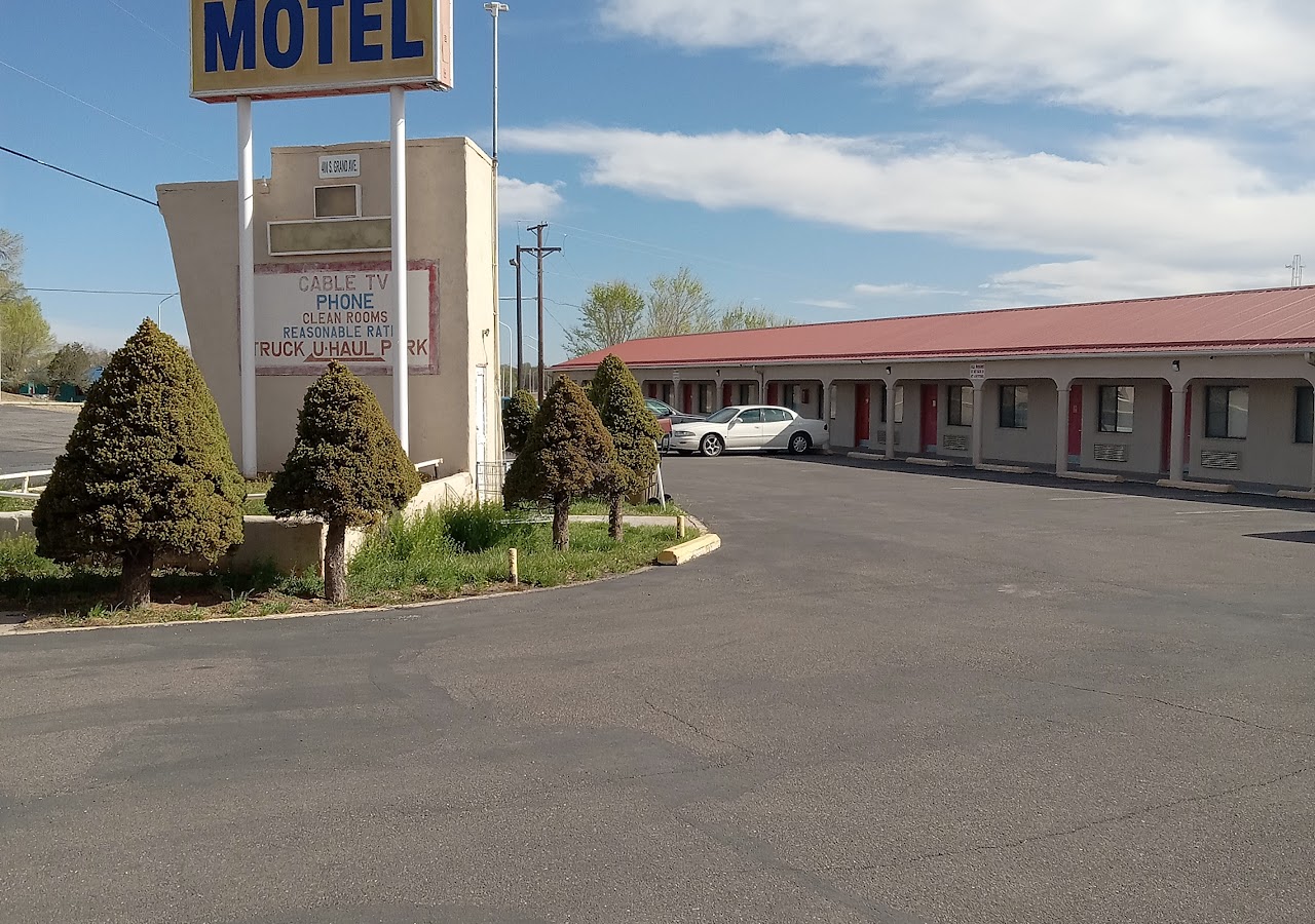 Thunderbird Motel — photo 1