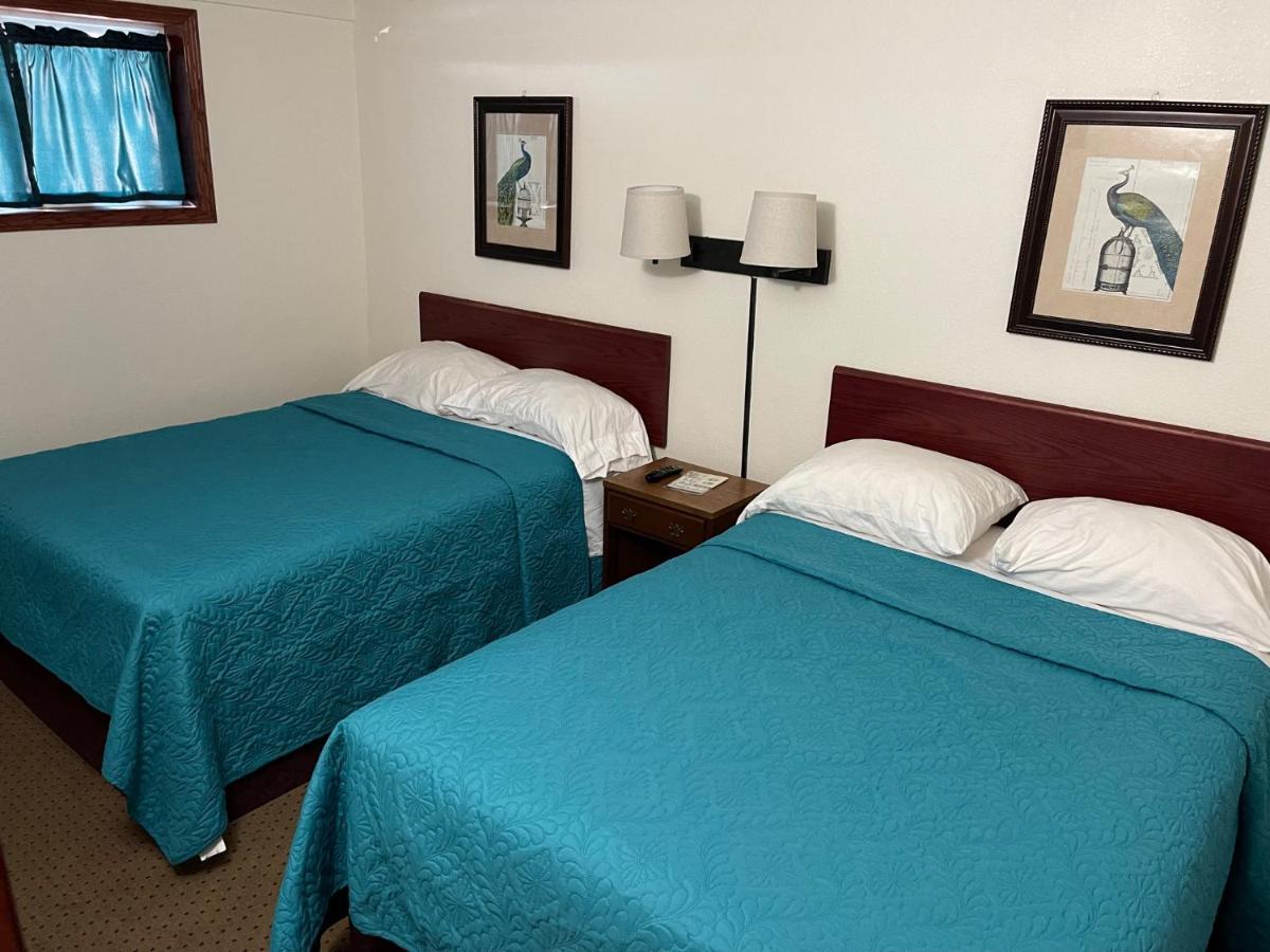 Highland Court Motel — photo 1
