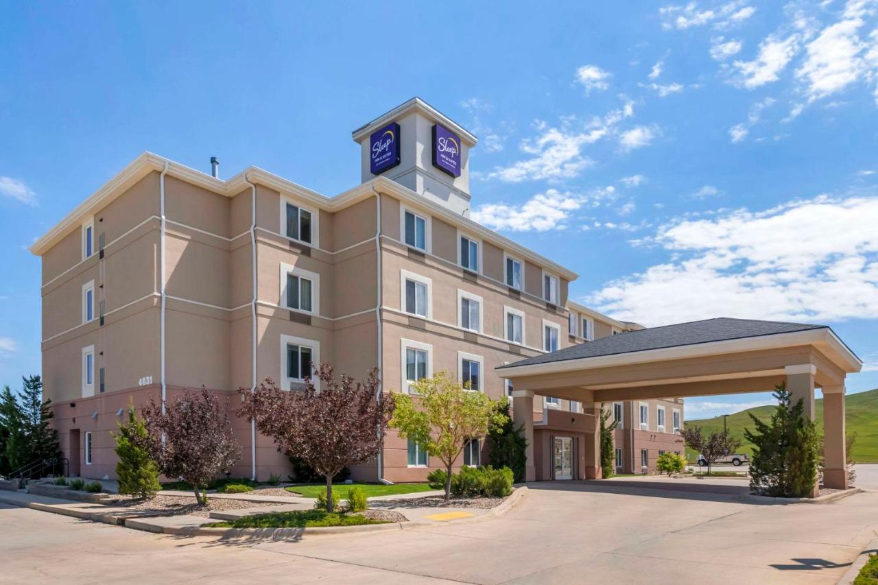 Serena Inn and Suites- Rapid City — photo 1