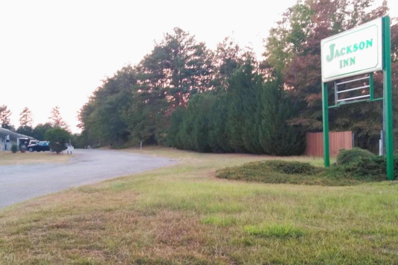 Jackson Inn — photo 1