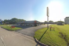 Budget motel — photo 1