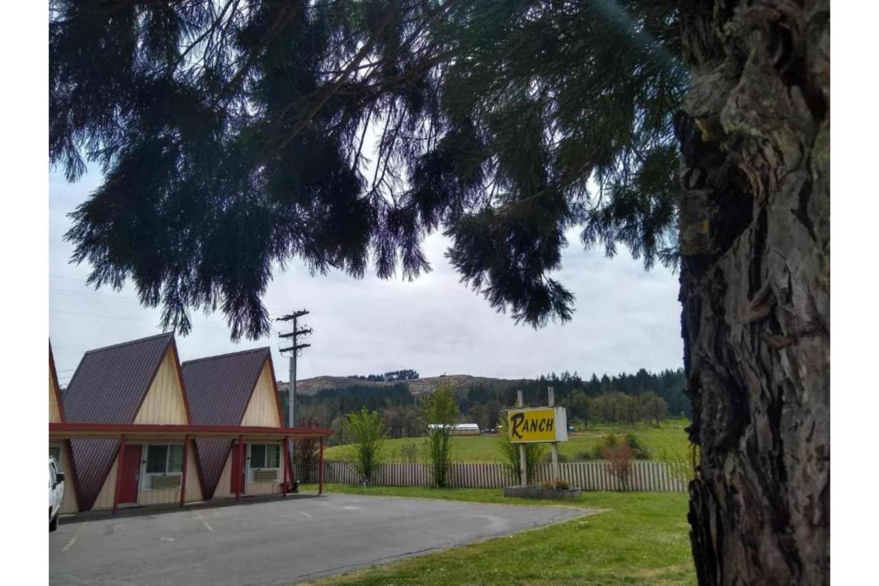 Lane's Ranch Motel — photo 1
