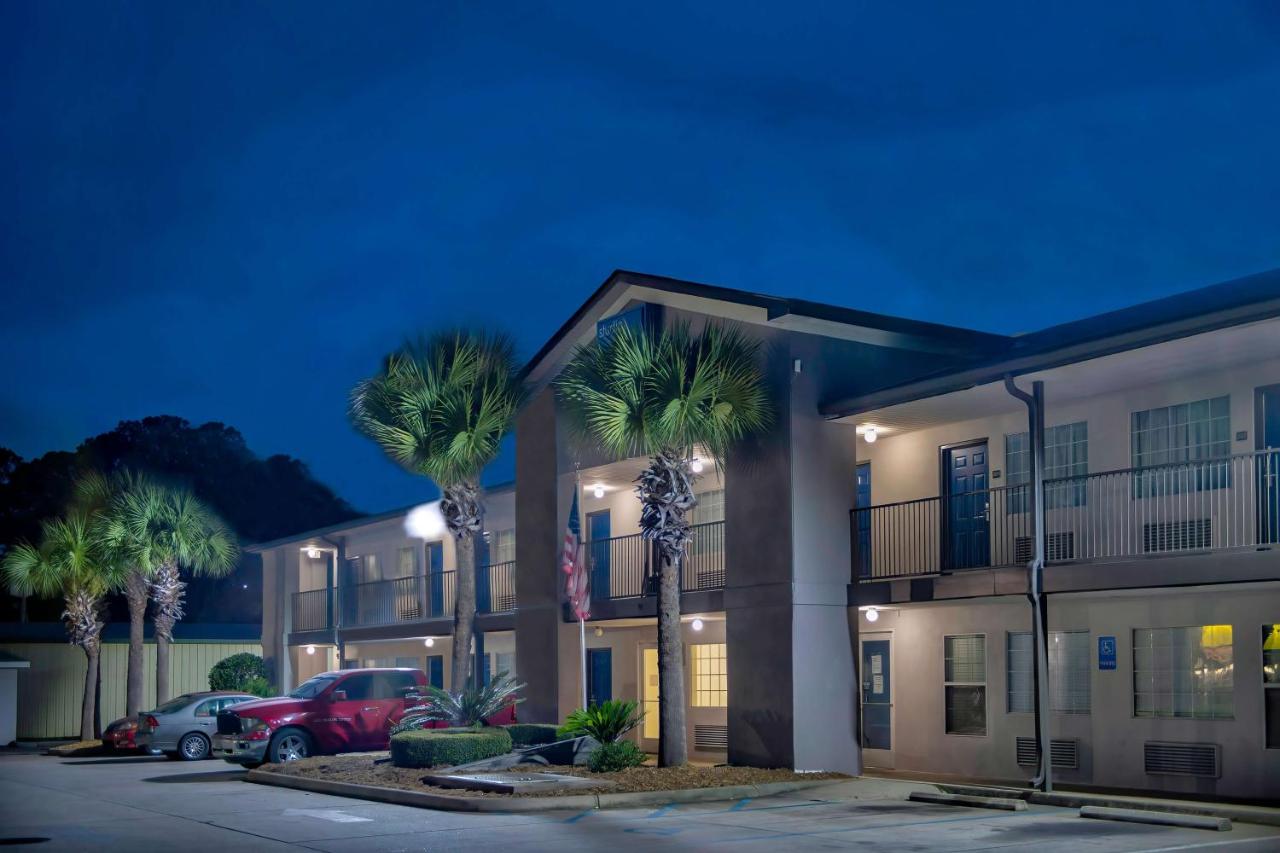 Sapphire Suites — photo 1