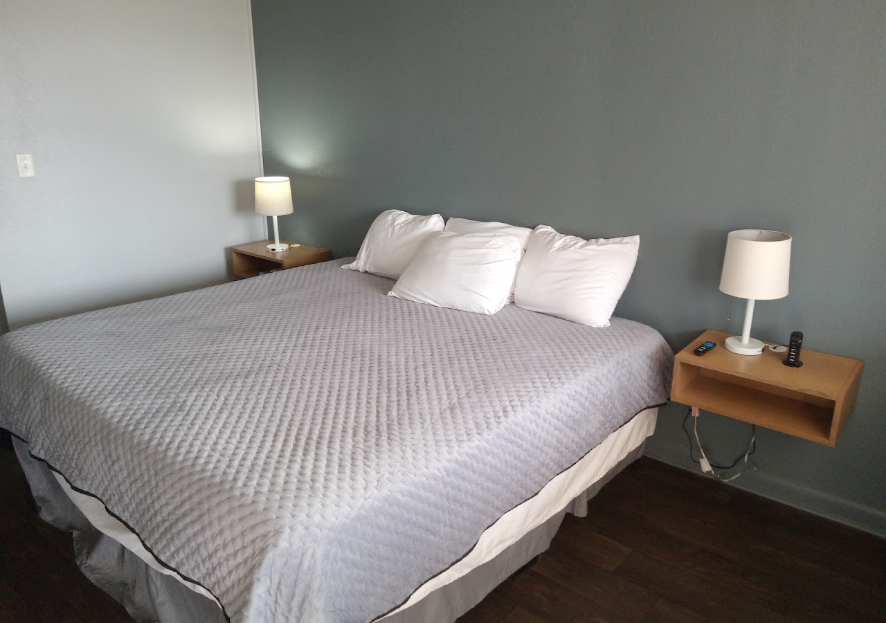 Western Hills Motel — photo 1