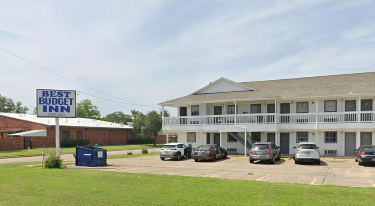 Best Budget Inn — photo 1