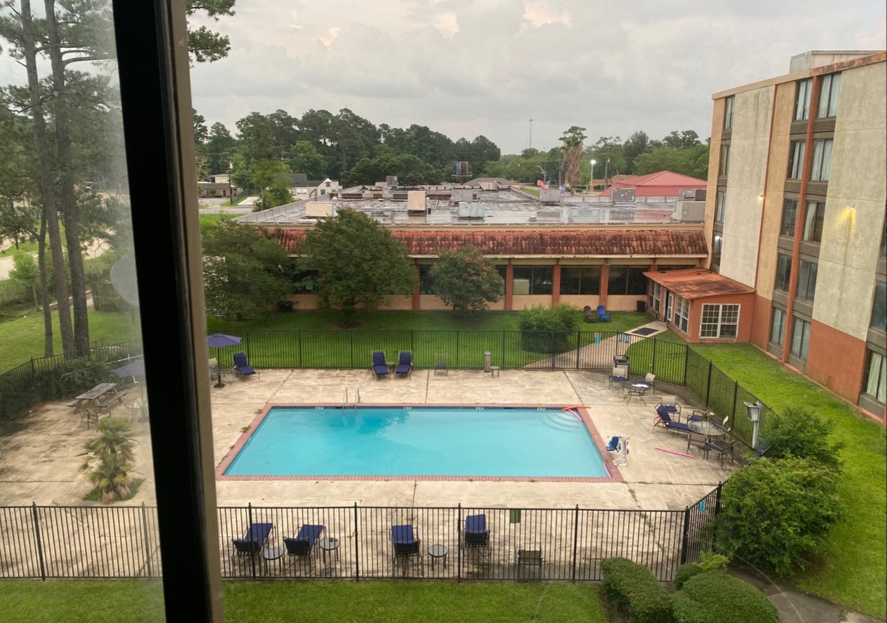 The Grand Hotel Spindletop & Event Center — photo 3