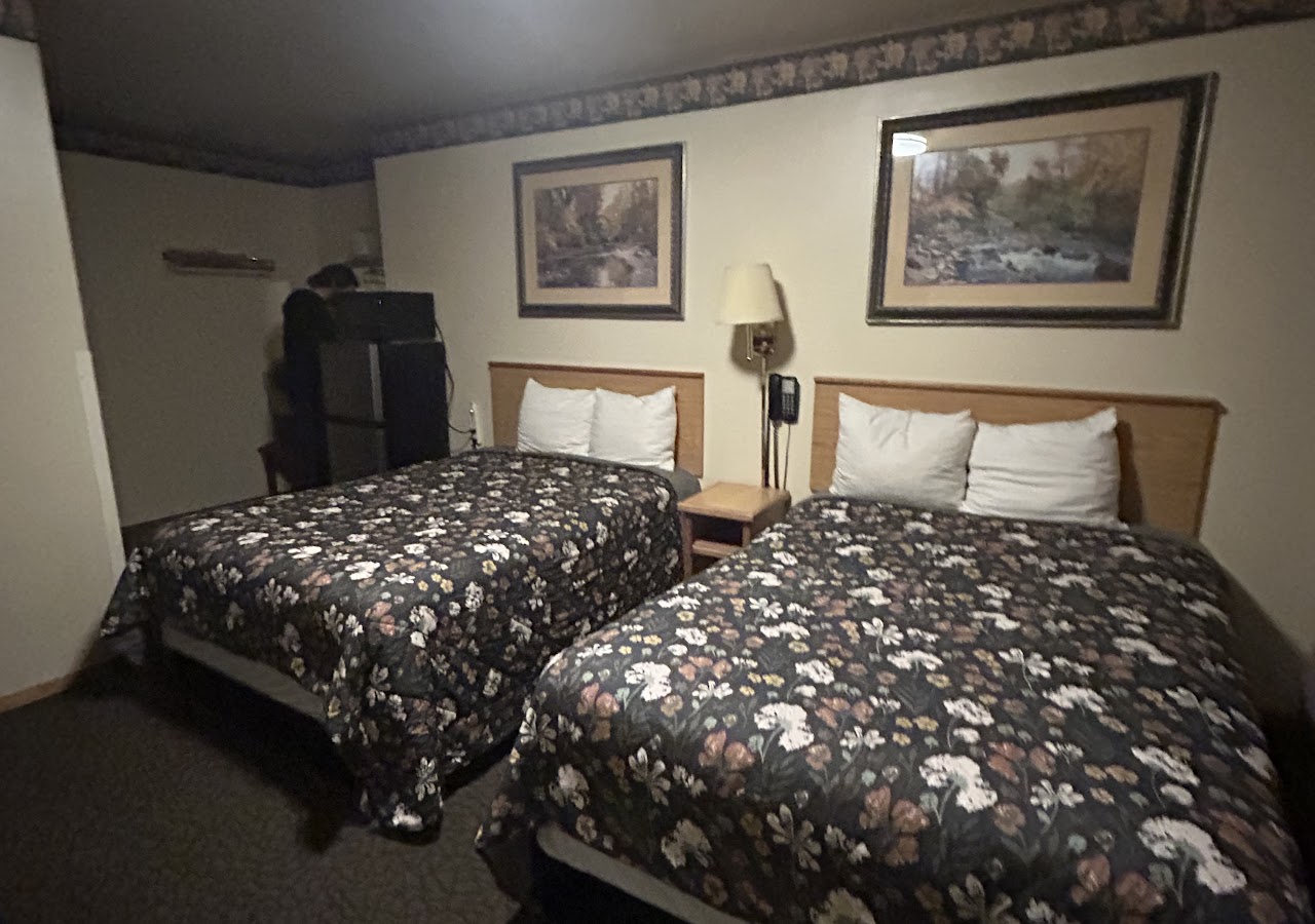 Cle Elum Traveler's Inn — photo 1