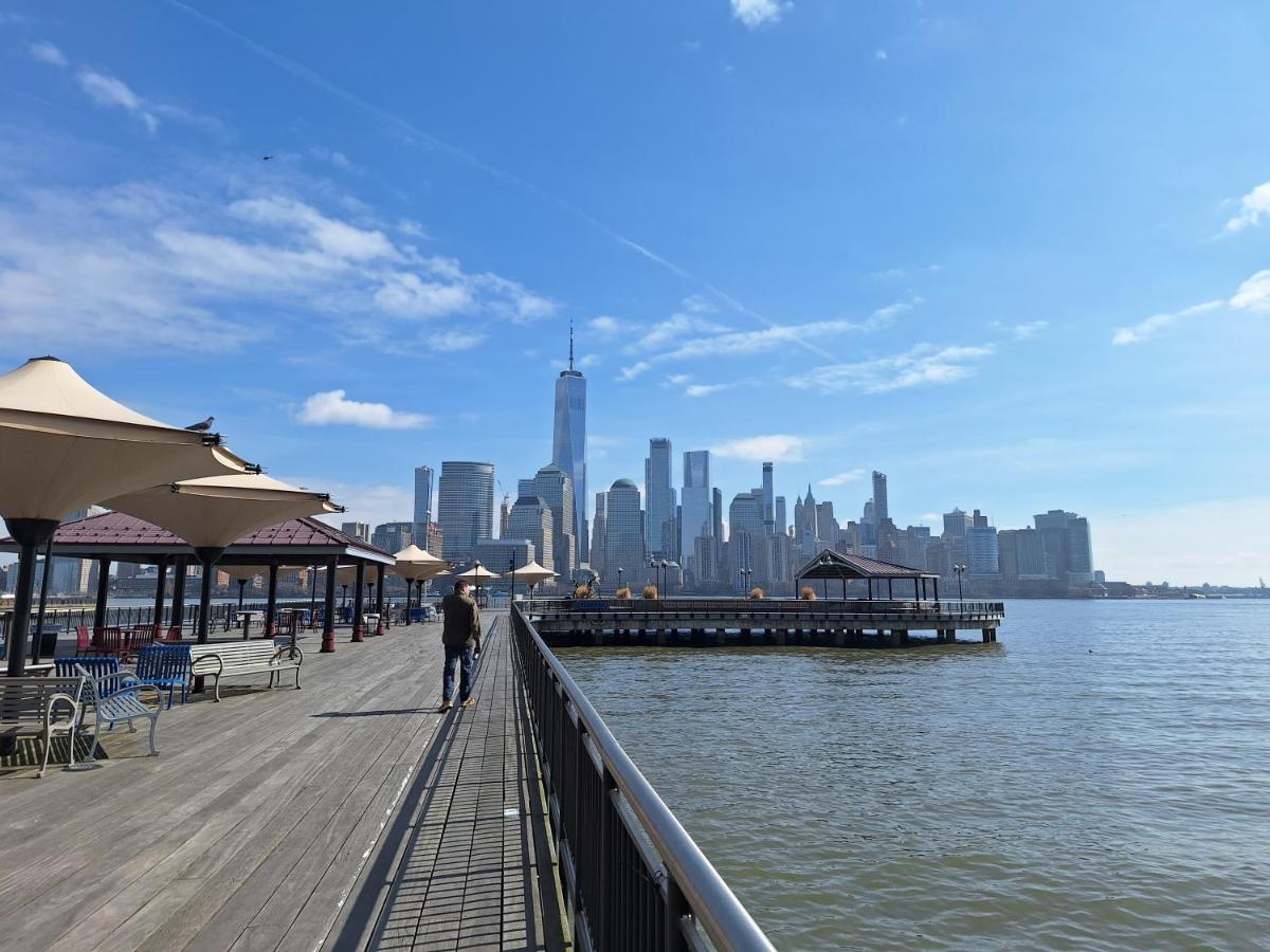 NYC HomeBnB — photo 1