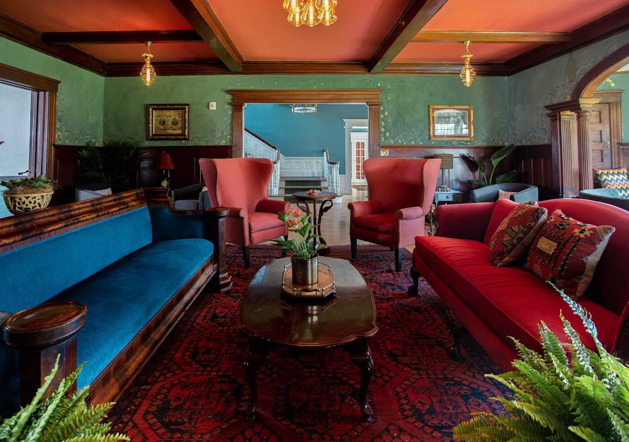 Main House — photo 3