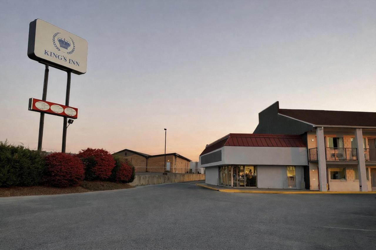 King's Inn Motel — photo 1