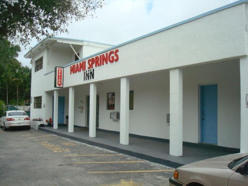 Miami Springs Inn — photo 1