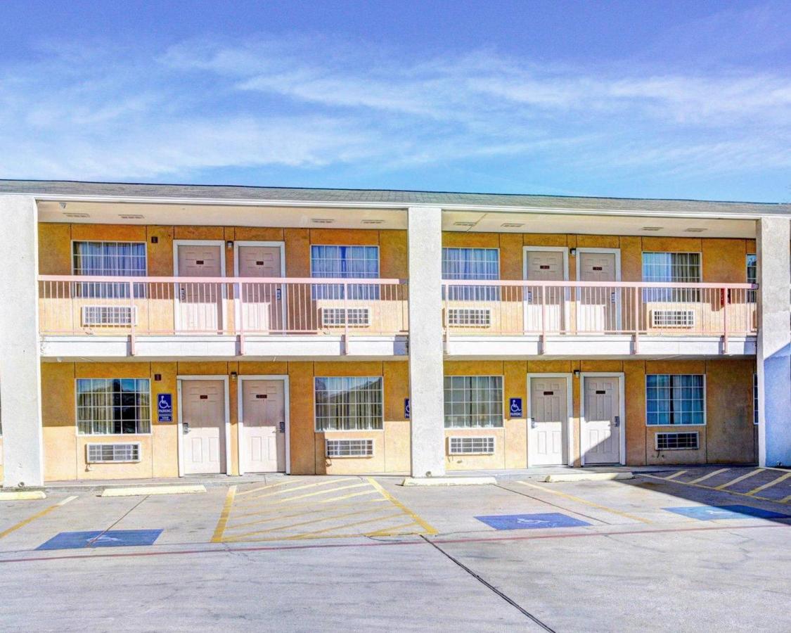 Modern Inn — photo 1